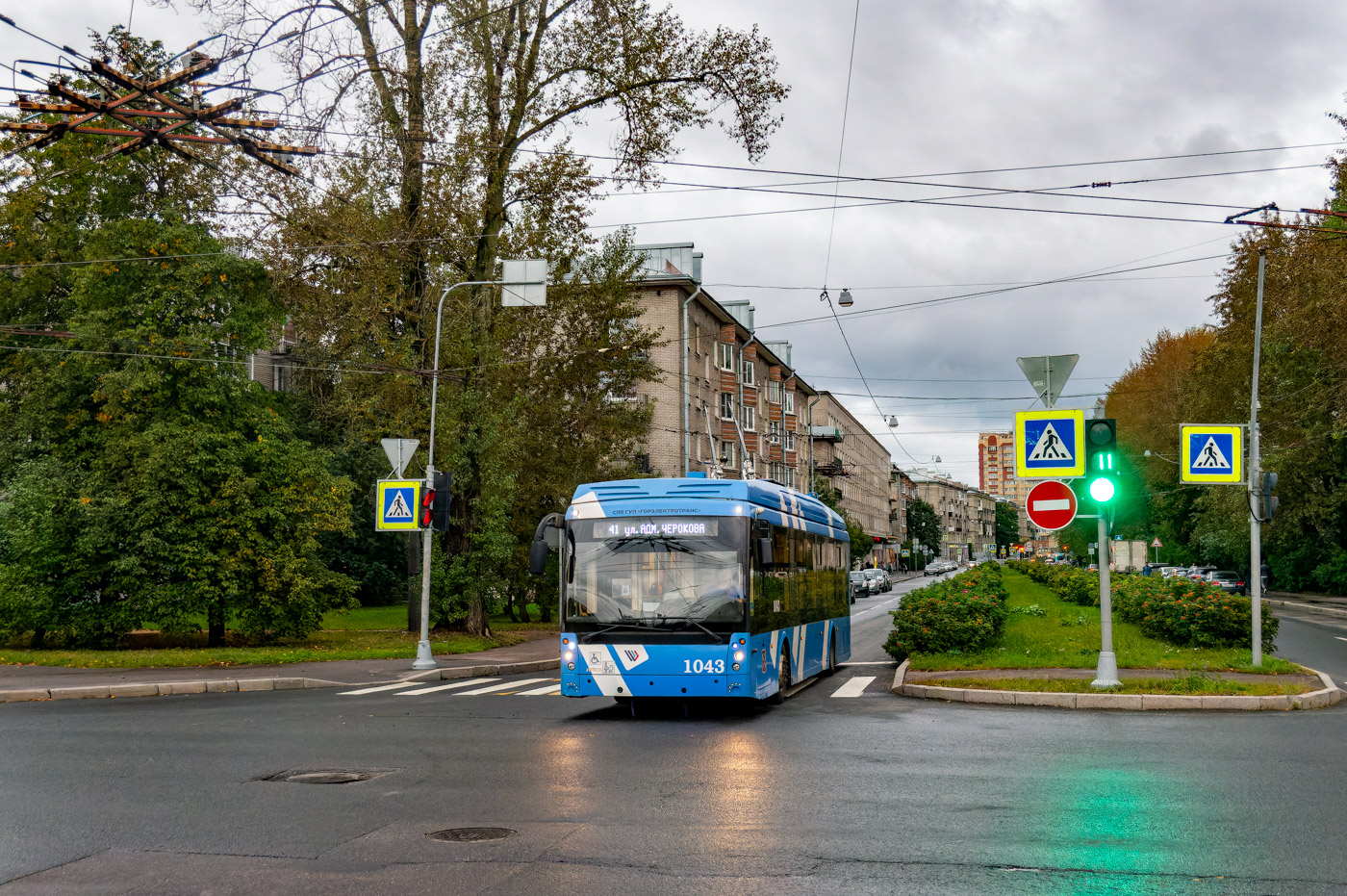 Sanktpēterburga, Trolza-5265.08 “Megapolis” № 1043 Sanktpēterburga, Trolza-5265.08 “Megapolis” № 1043