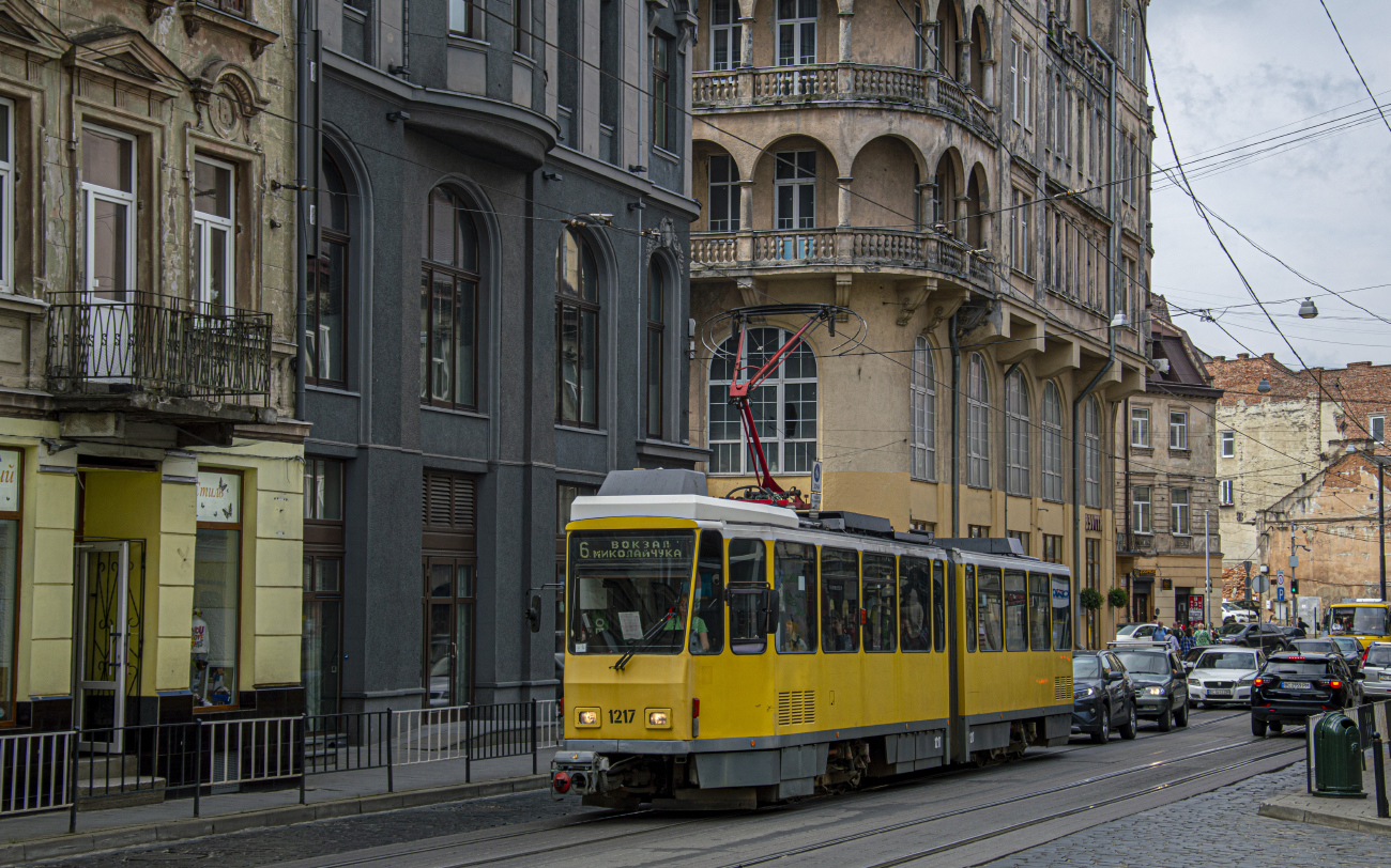 Lvov, Tatra KT4DM — 1217