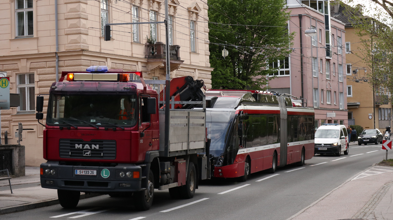 Зальцбург, Solaris Trollino III 18 AC MetroStyle № 334; Зальцбург — Разные фотографии