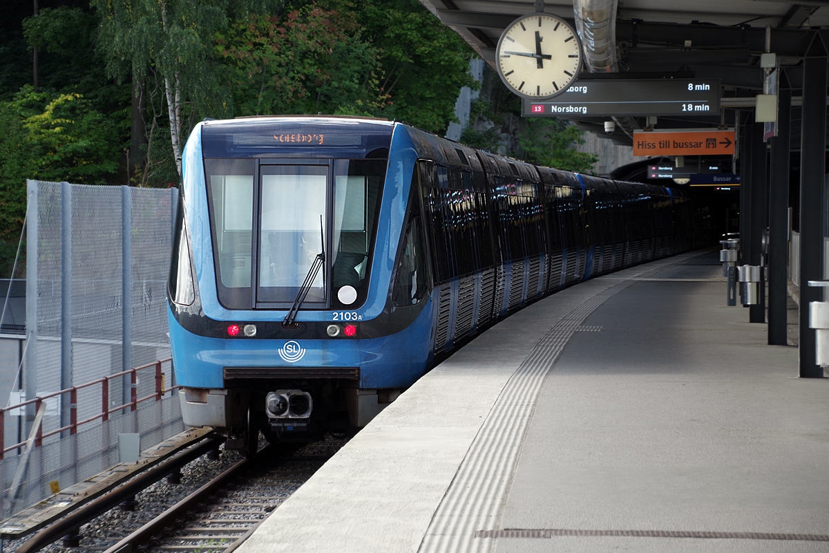 Stockholm, Adtranz C20 # 2103
