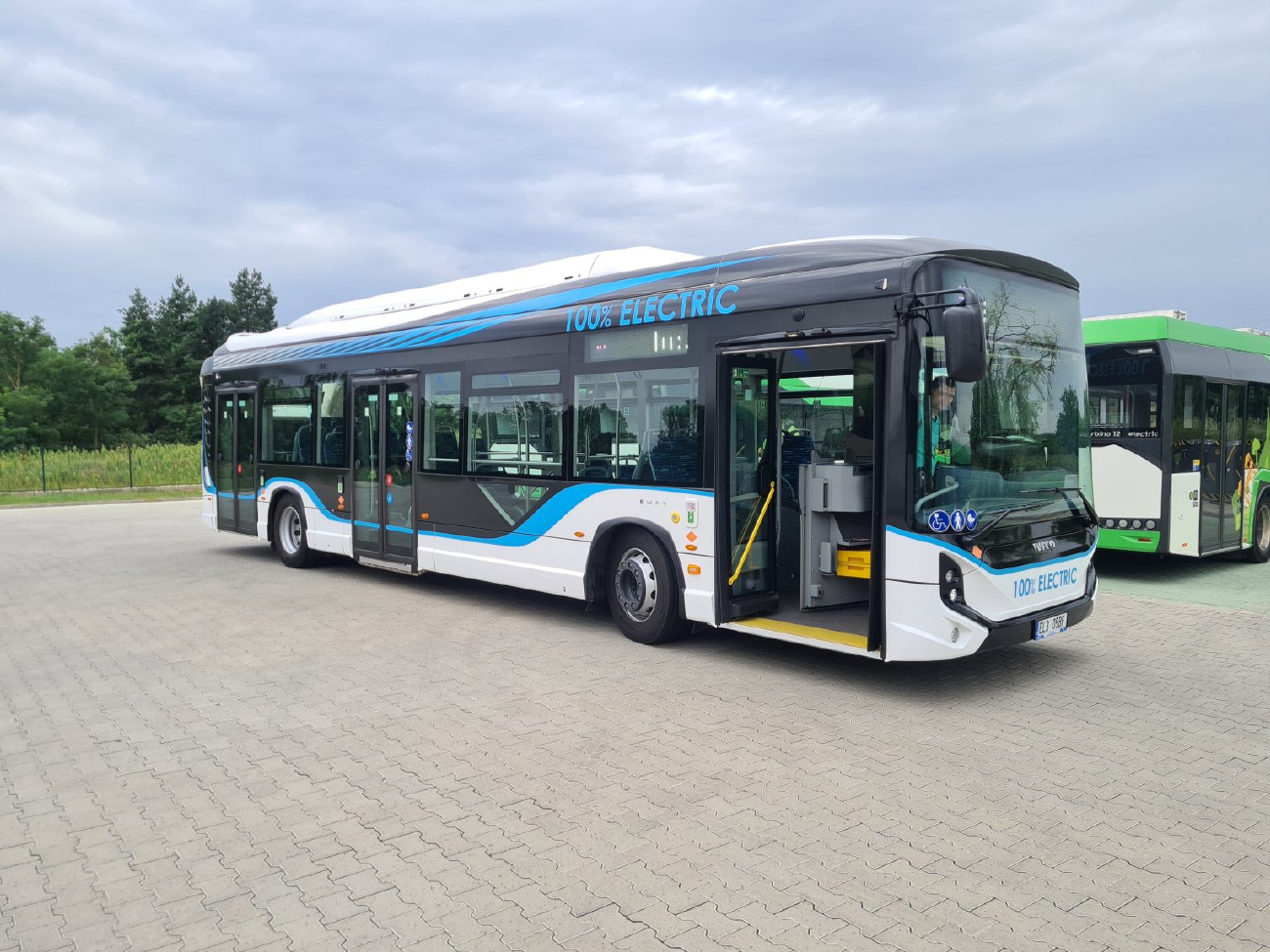 Пакш, IVECO E-Way 12m № EL3 05BF; Пакш — Испытуемый подвижной состав