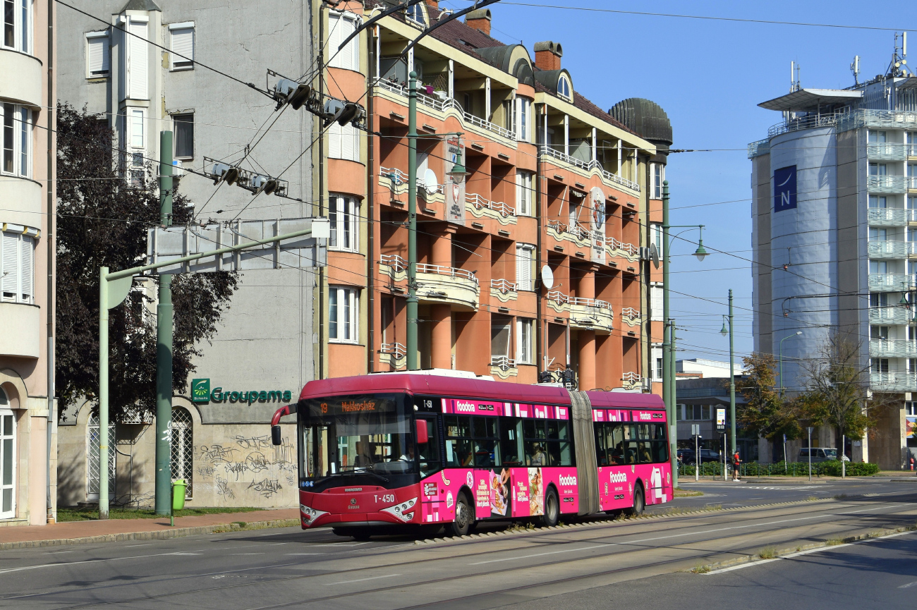 Szeged, Ikarus-Škoda Tr187.2 № T-450