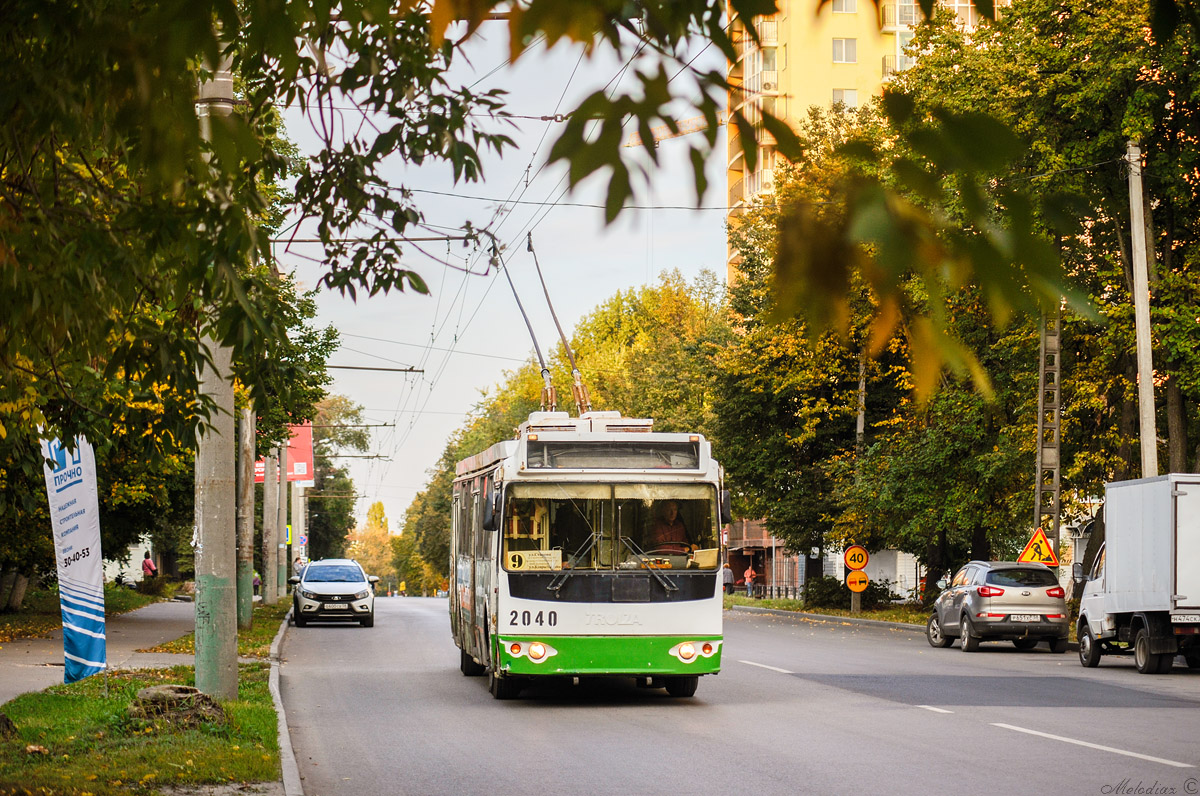 Пенза, ЗиУ-682Г-016.02 № 2040