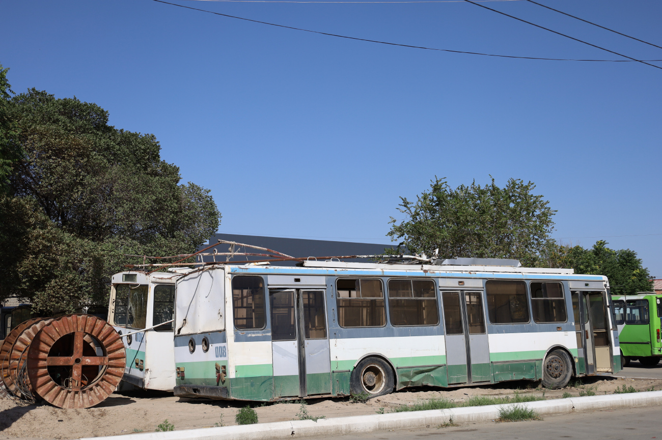 Ургенч — Хіва, Škoda 14Tr13/6M № 008
