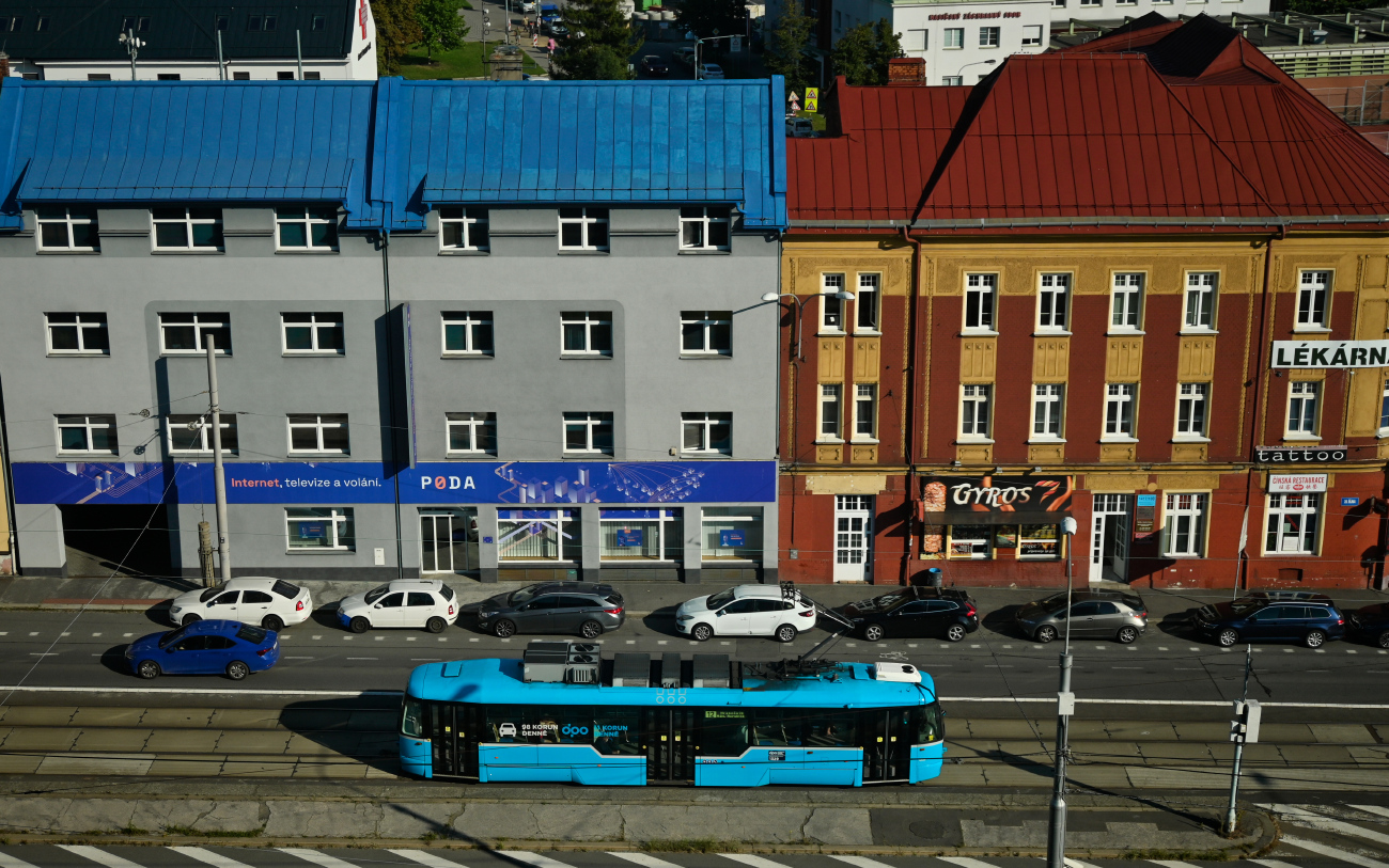 Острава, Vario LFR.E № 1329; Острава — Фото с Tieto Towers