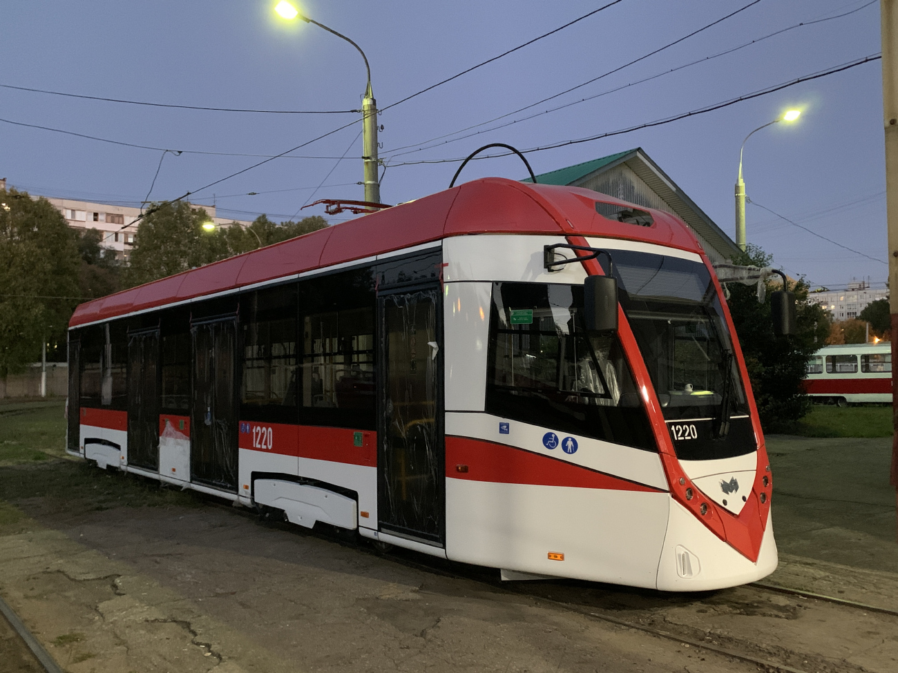 Самара, БКМ Т811 № 1220; Самара — Новые трамваи БКМ Т811