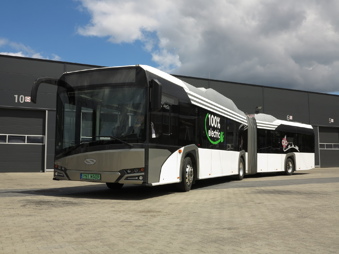 Лодзь, Solaris Urbino IV 18 Electric № PNT MA09