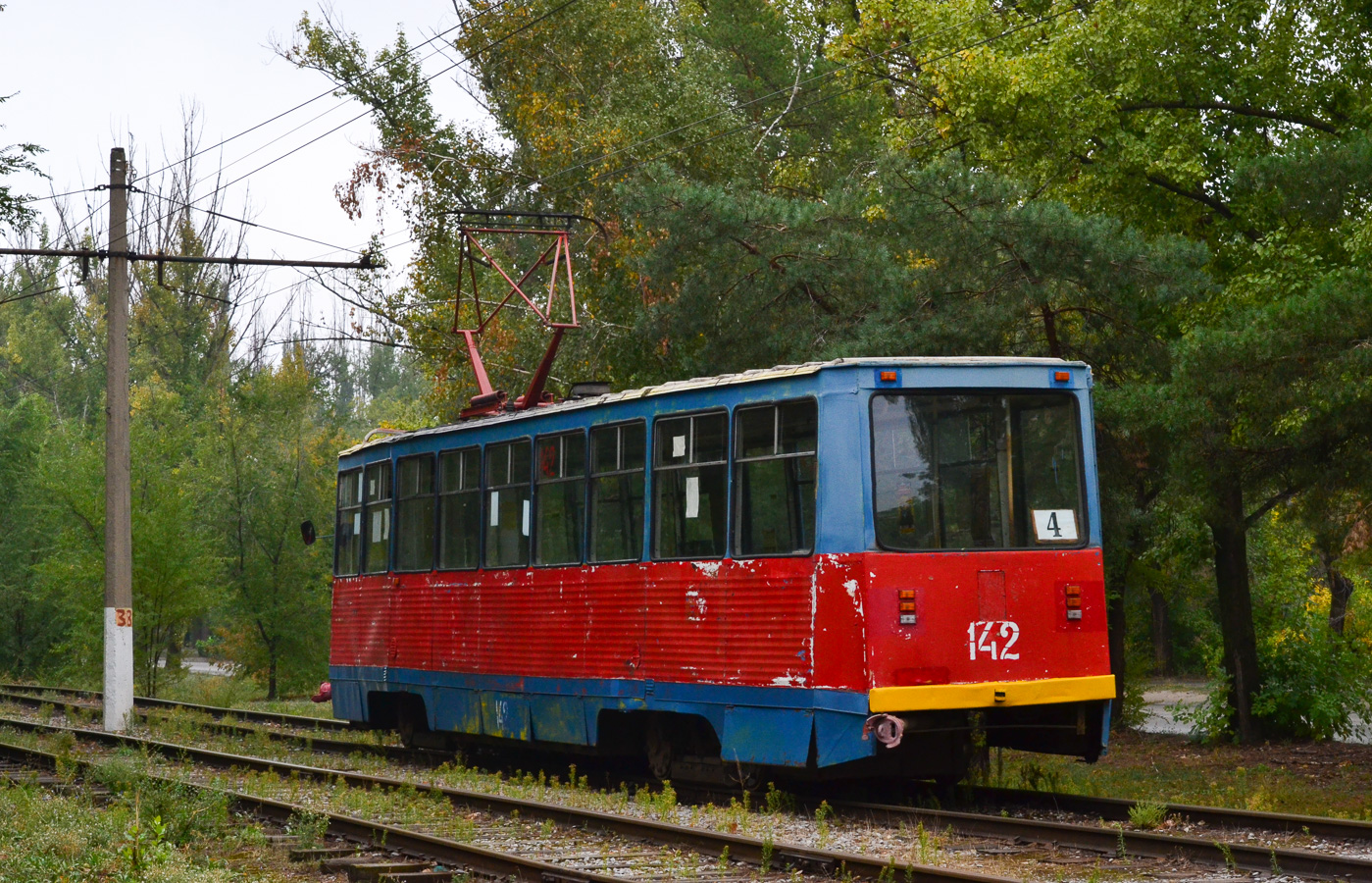 Волжский, 71-605 (KTM-5M3) № 142