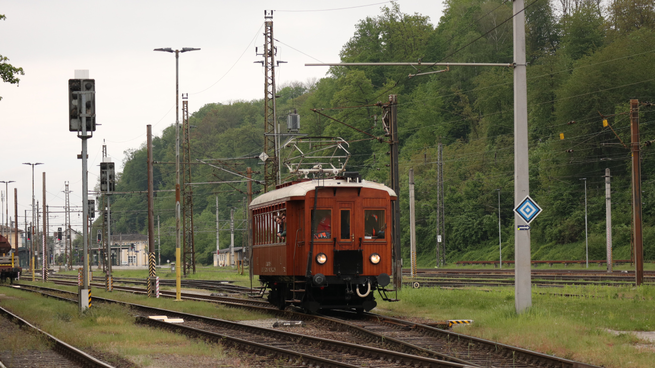 Gmunden – Vorchdorf – Lambach, 2-axle motor car № 22 105