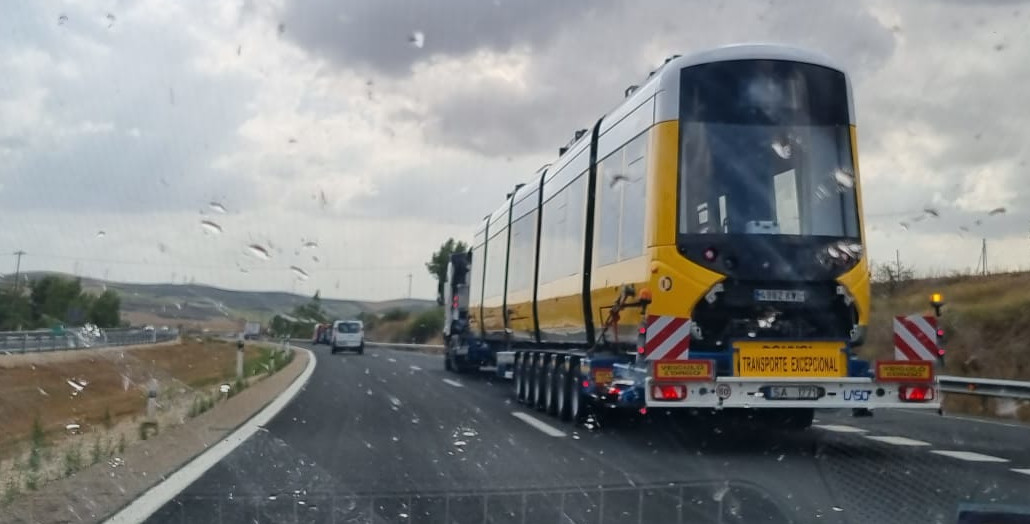 Лиссабонская агломерация, CAF Urbos 3 № 610; Лиссабонская агломерация — Трамваи: Разные фотографии