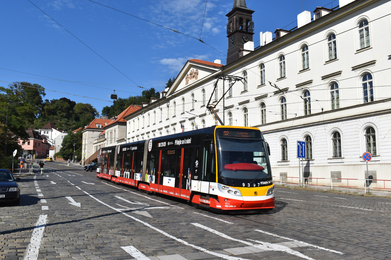 Prag, Škoda 15T6 ForCity Alfa Praha Nr. 9397