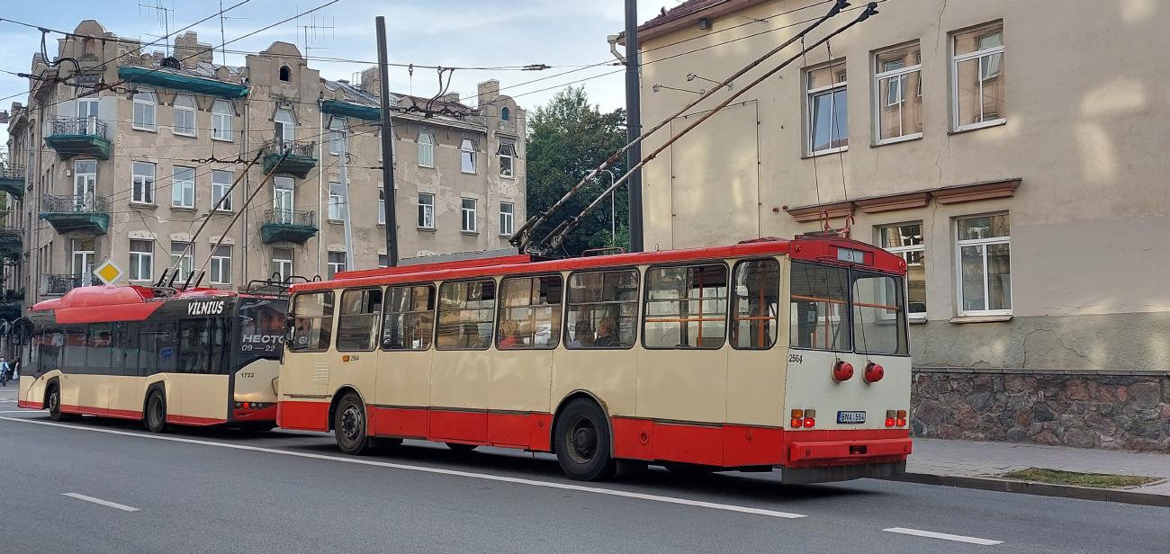 Вильнюс, Škoda 14Tr11/6 № 2564
