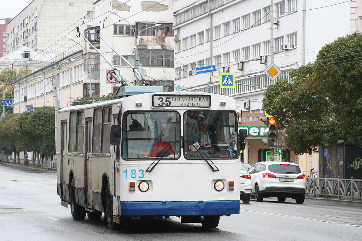 Екатеринбург, ЗиУ-682Г [Г00] № 183