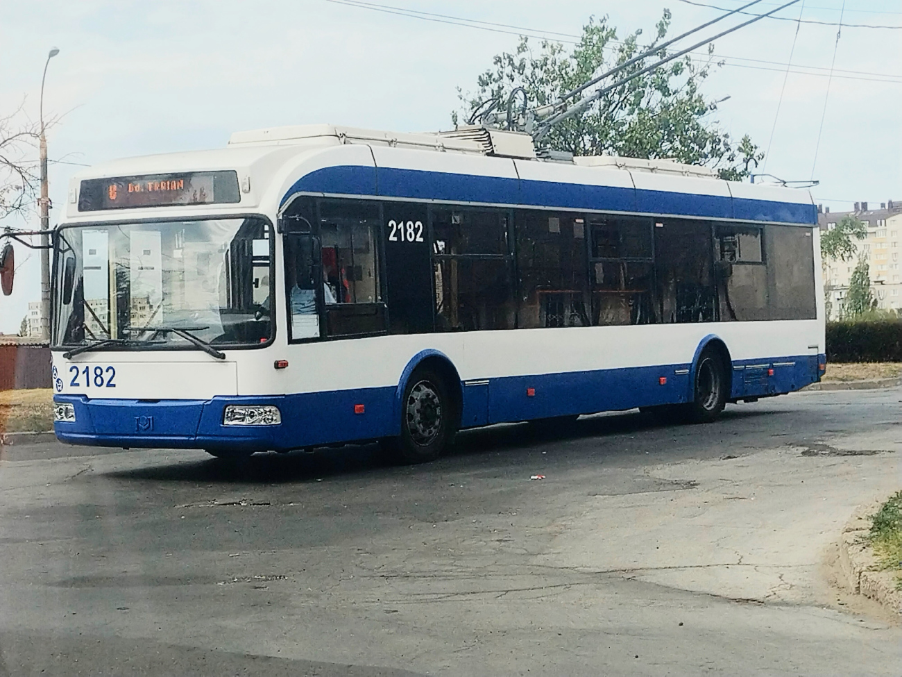 Кишинёв, БКМ 321 № 2182