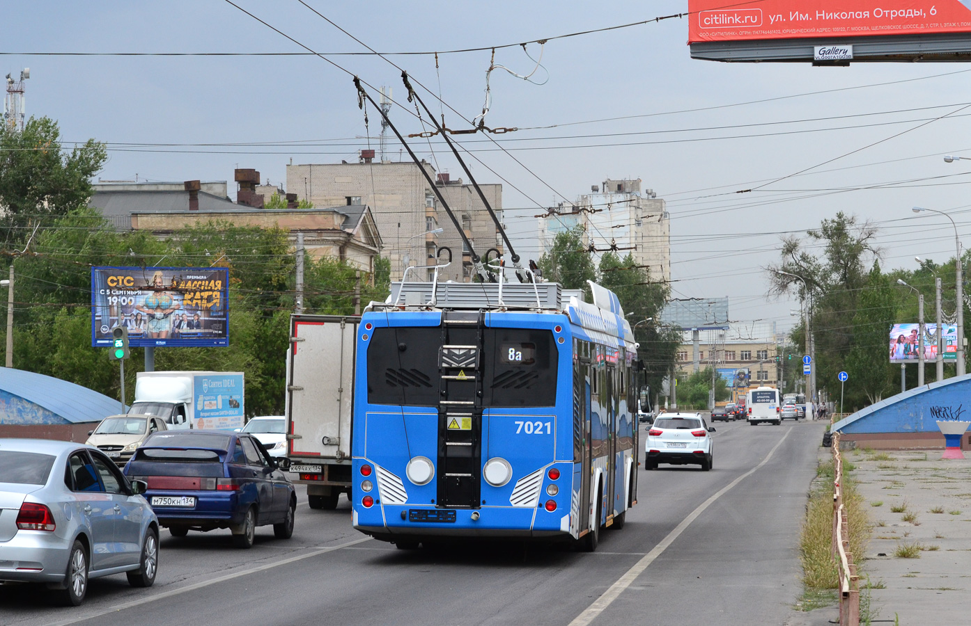Волгоград, БКМ 32100D № 7021