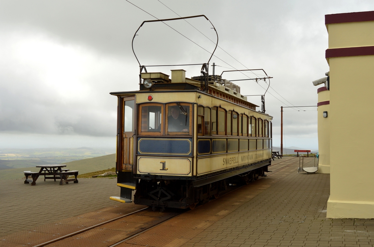 Laxey, Milnes 4-axle motor car nr. 1