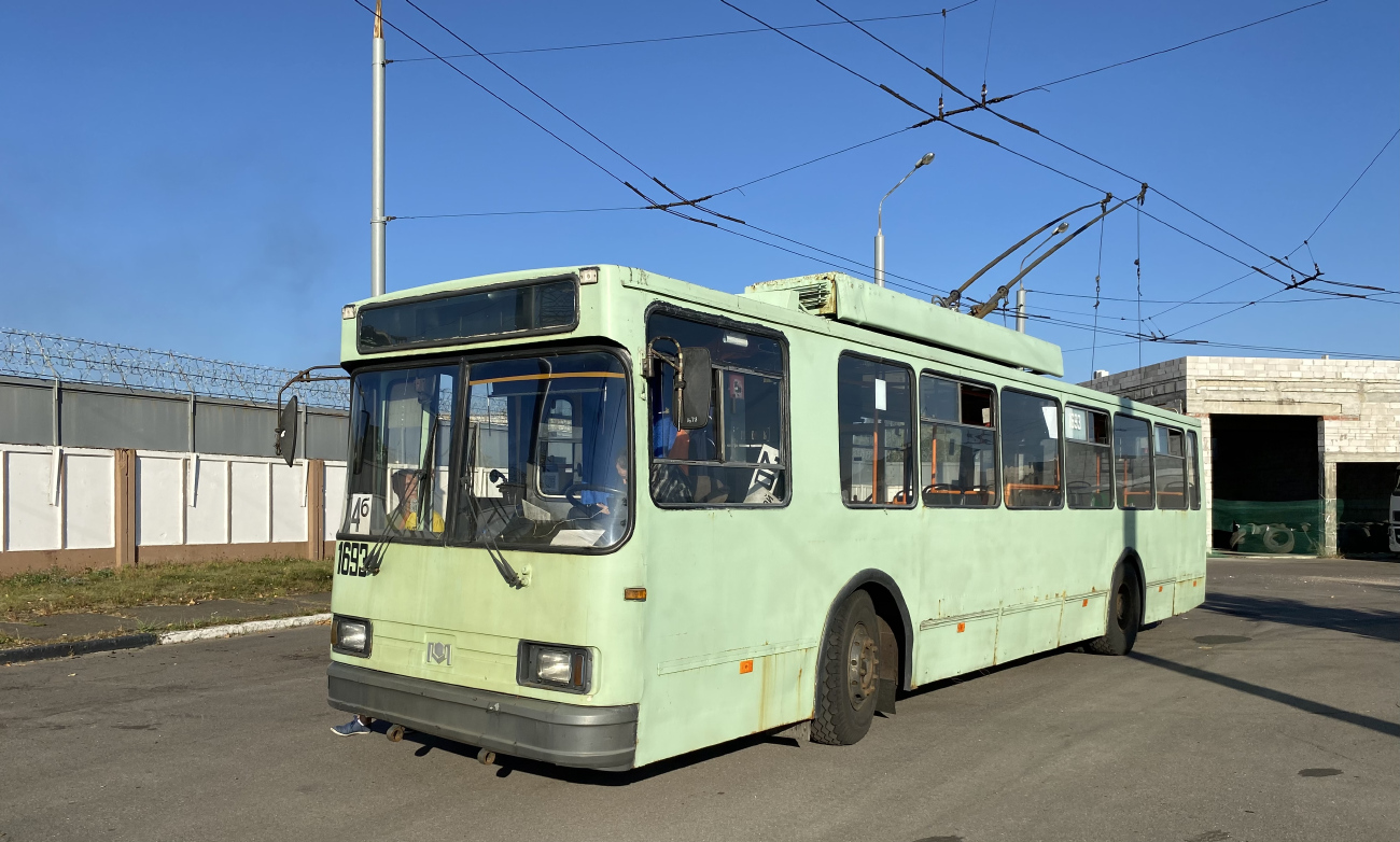 Гомель, БКМ 201А7 № 1693