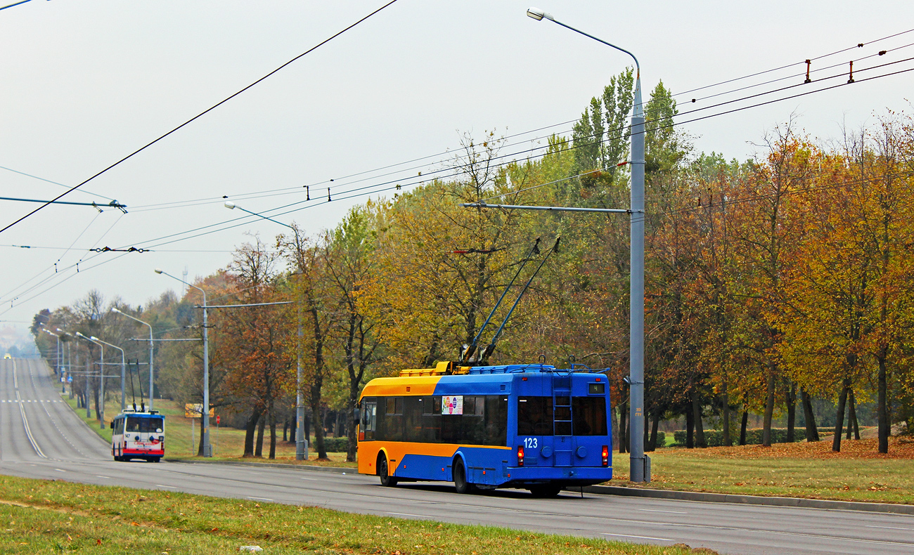 Гродно, БКМ 32102 № 123