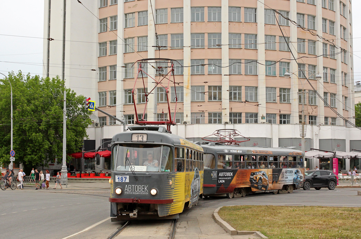 Yekaterinburg, Tatra T3SU № 187
