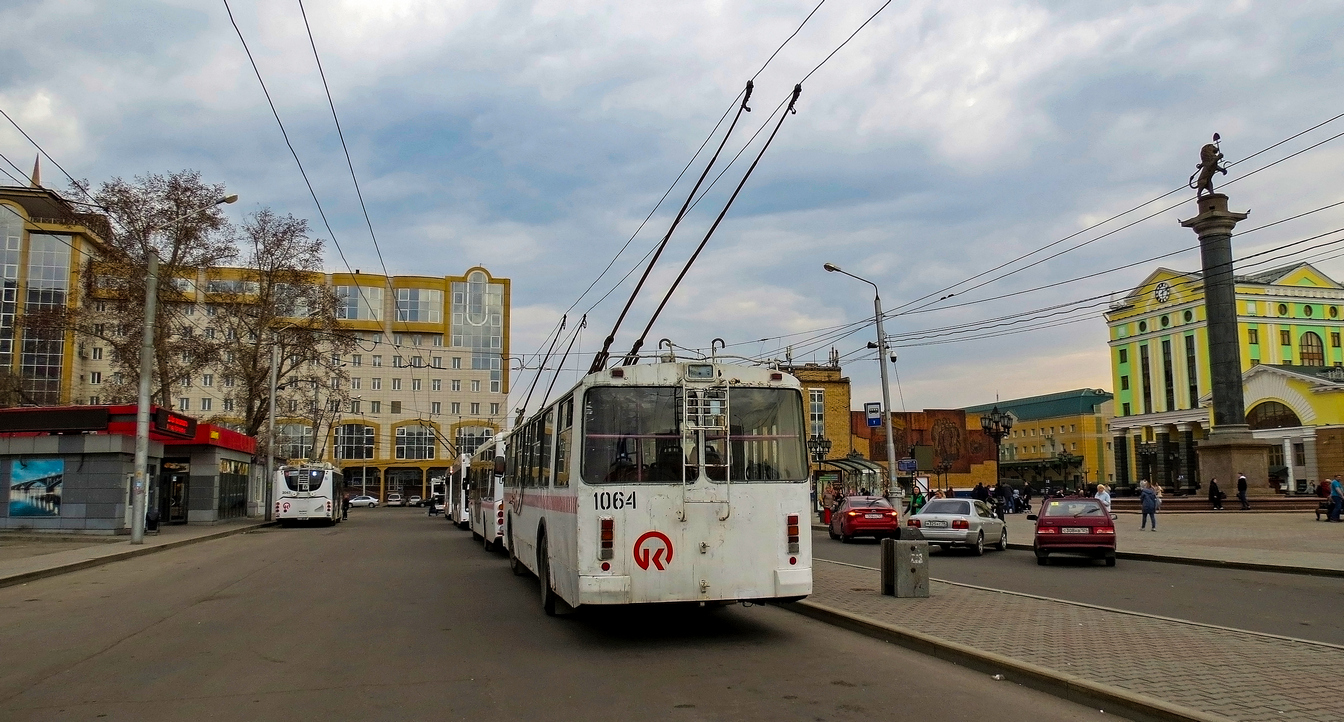 Красноярск, ЗиУ-682Г-016 (018) № 1064
