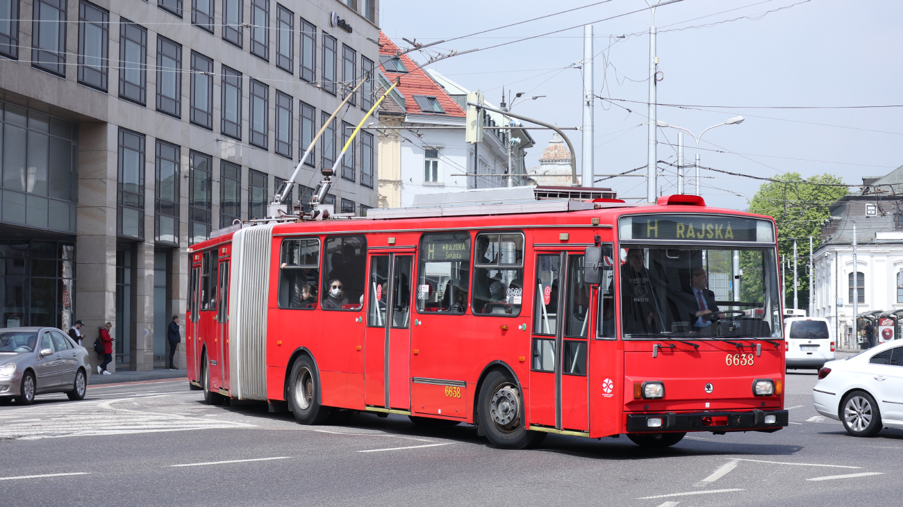 Братислава, Škoda 15Tr13/6M № 6638