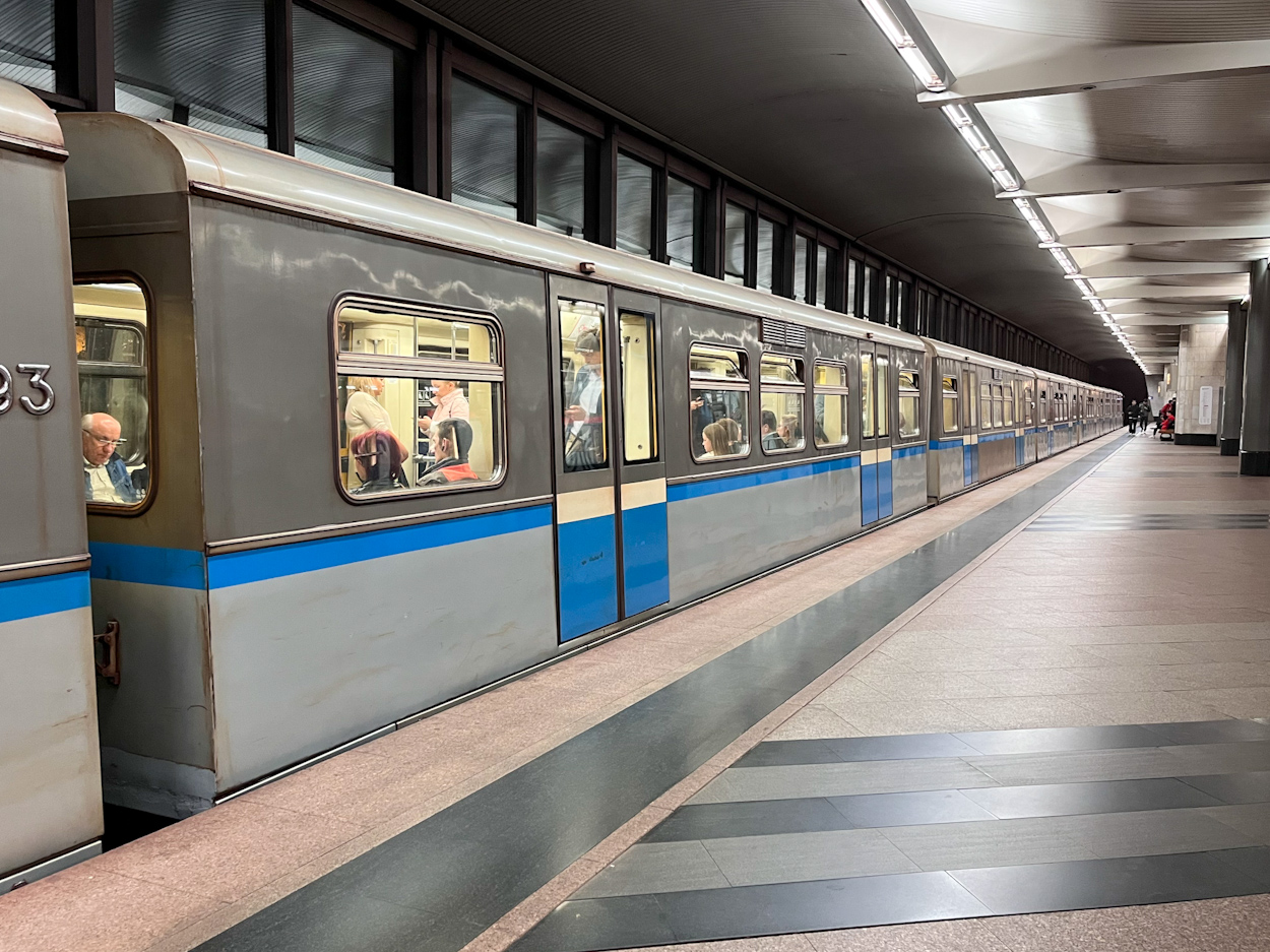 Москва, 81-741.1 «Русич» № 0694