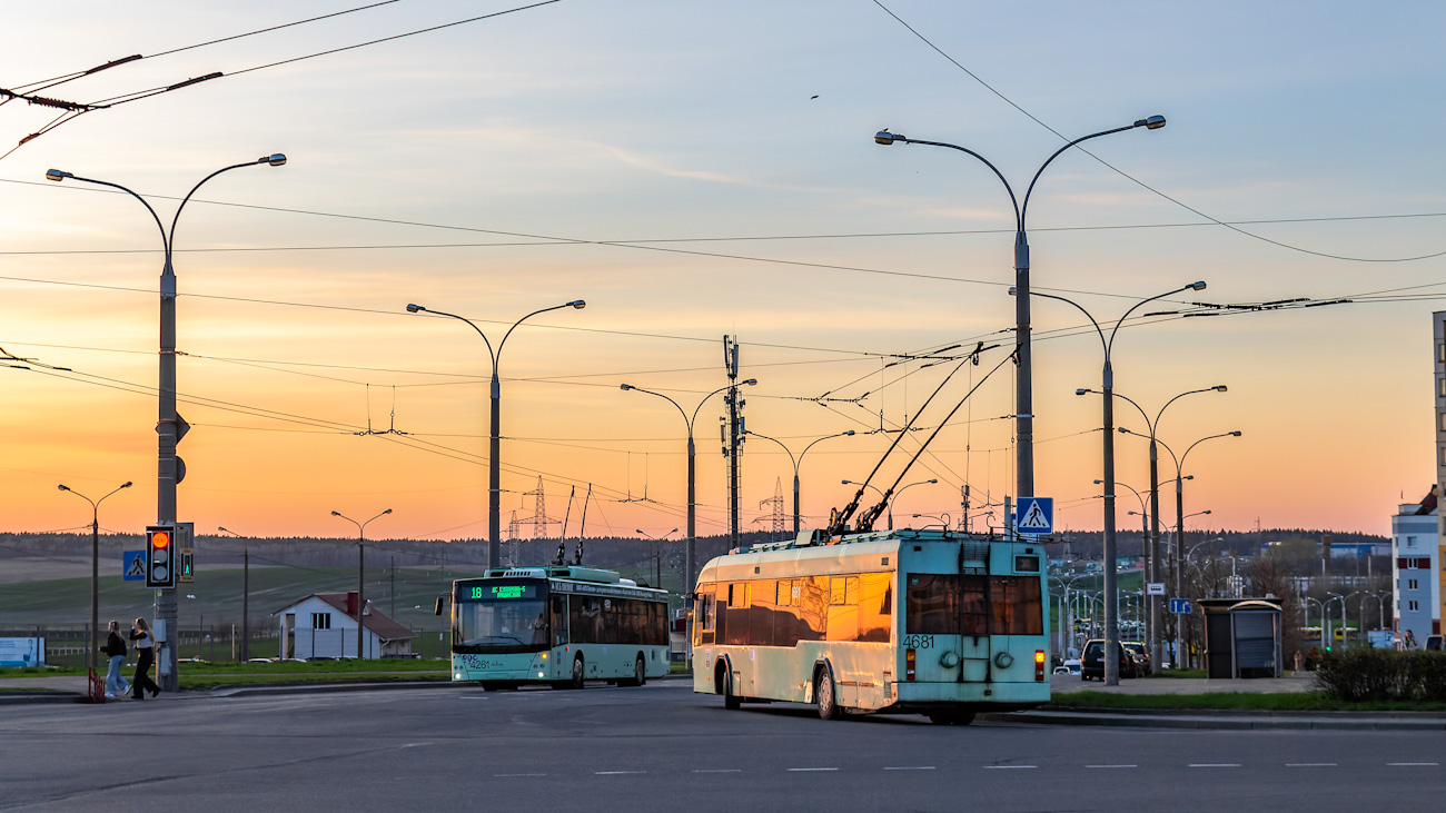 Минск, БКМ 321 № 4681