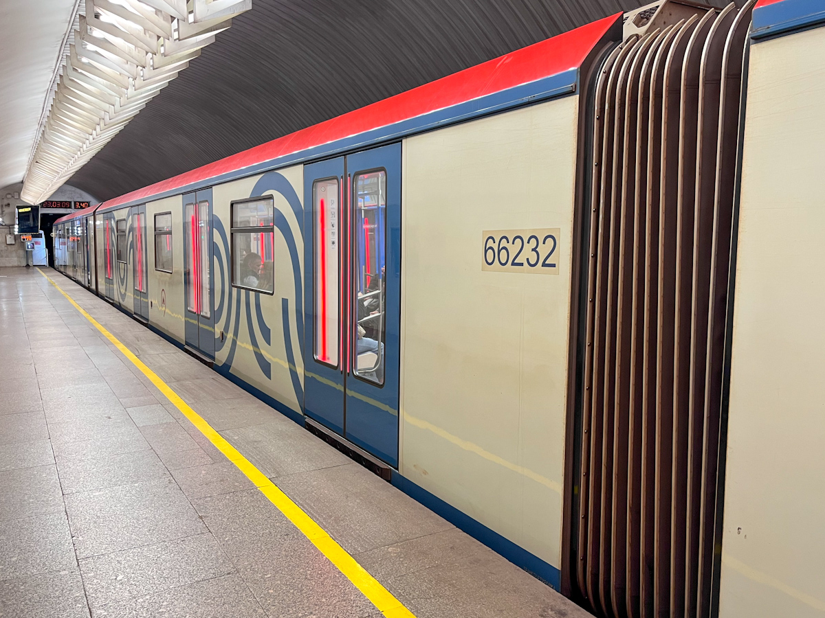 Москва, 81-766 «Москва» № 66232