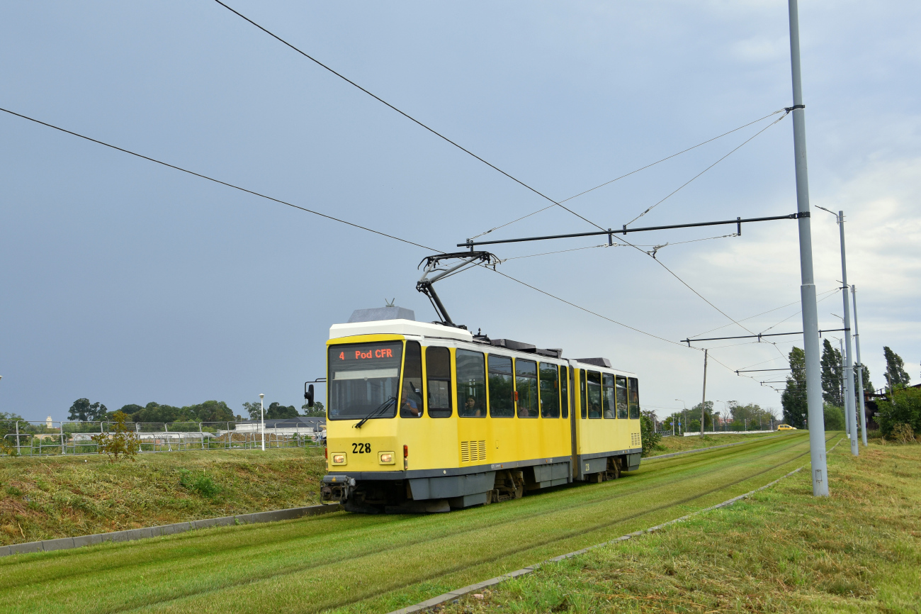 Орадя, Tatra KT4DM № 228