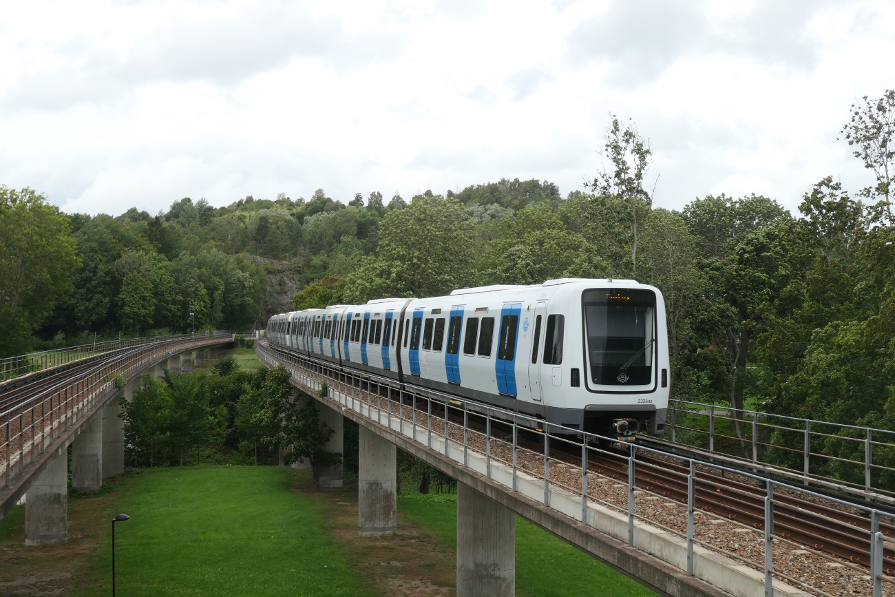 Стокгольм, Bombardier Movia C30 № 2326