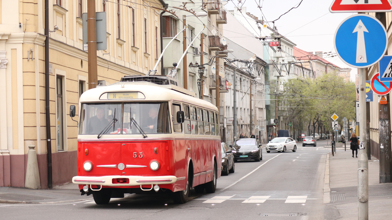 Братислава, Škoda 9TrHT28 № 53