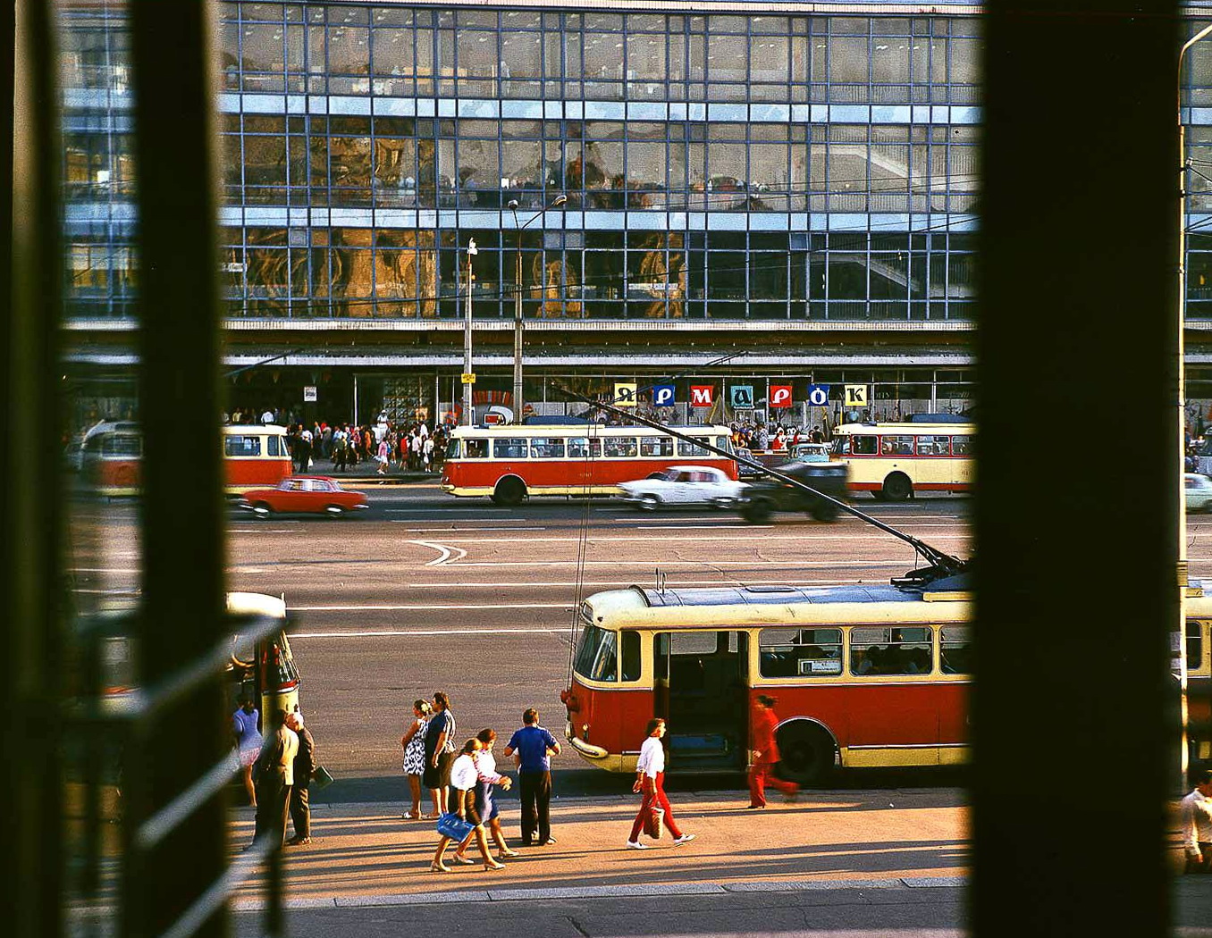 Киев — Исторические фотографии; Киев — Троллейбусные линии: Центр, Печерск, Зверинец, Выдубичи