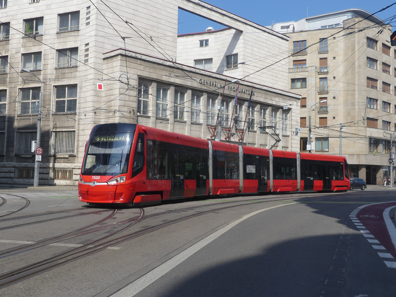 Братислава, Škoda 30T ForCity Plus № 7528