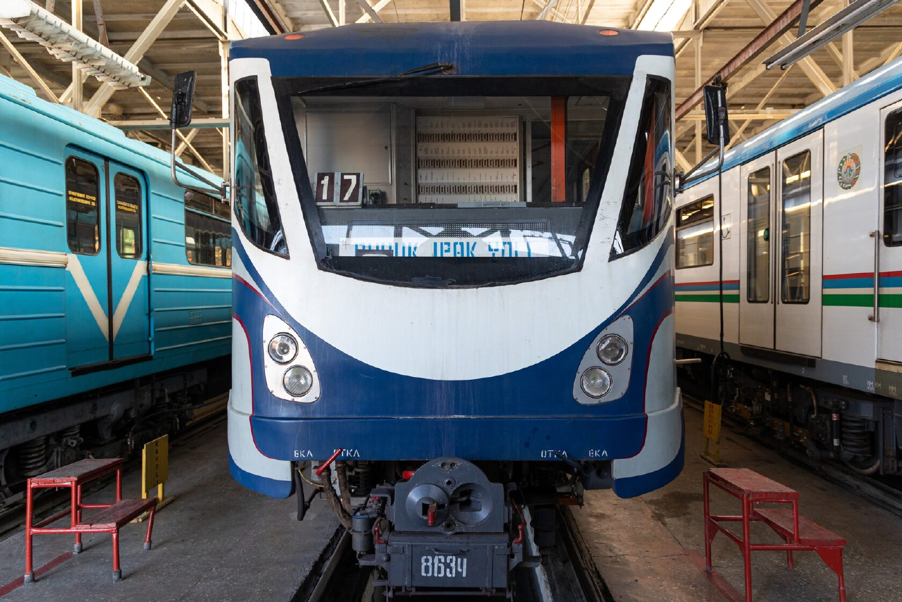 Ташкент, 81-717 (ЛВЗ) № 8634; Ташкент — Метрополитен — Подвижной состав