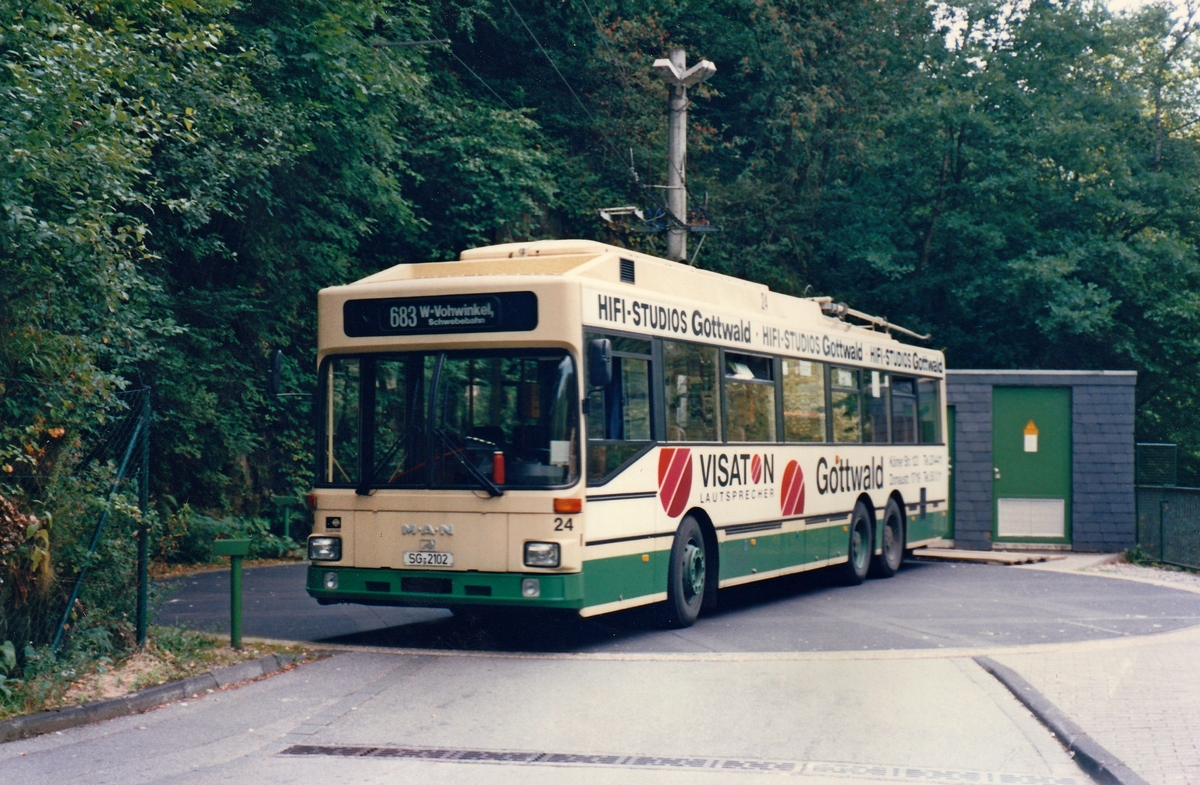 Solingen, MAN/Gräf & Stift 860 SL172HO č. 24; Solingen — Trolejbusová točna Unterburg