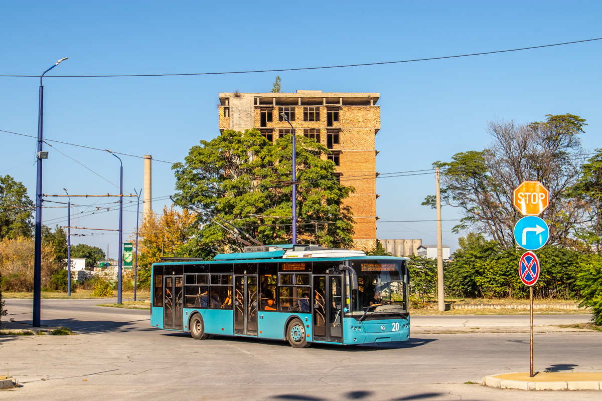 Пазарджик, ЛАЗ E183A1 № 20
