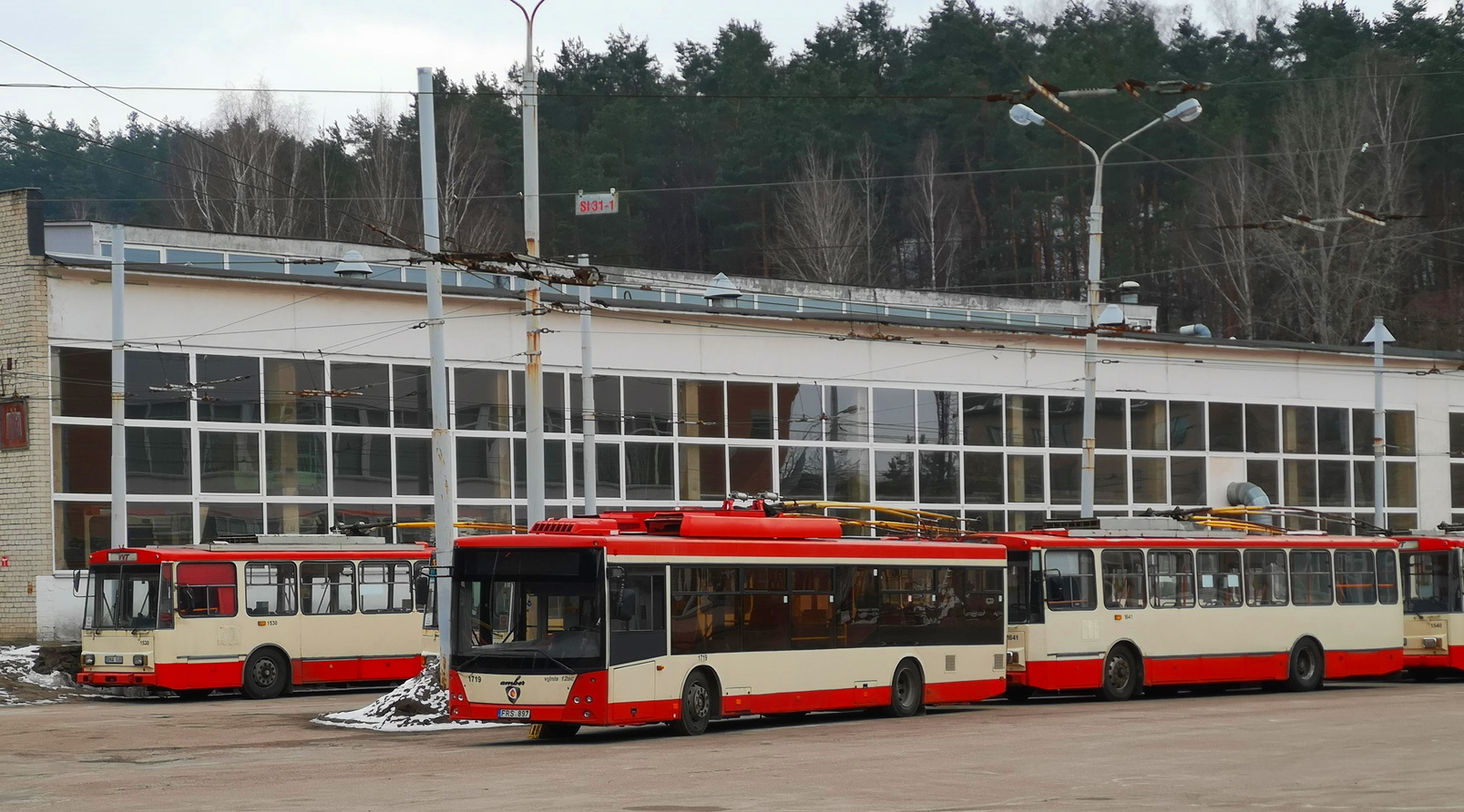 Вильнюс, МАЗ-ЭТОН Т203 Amber № 1719