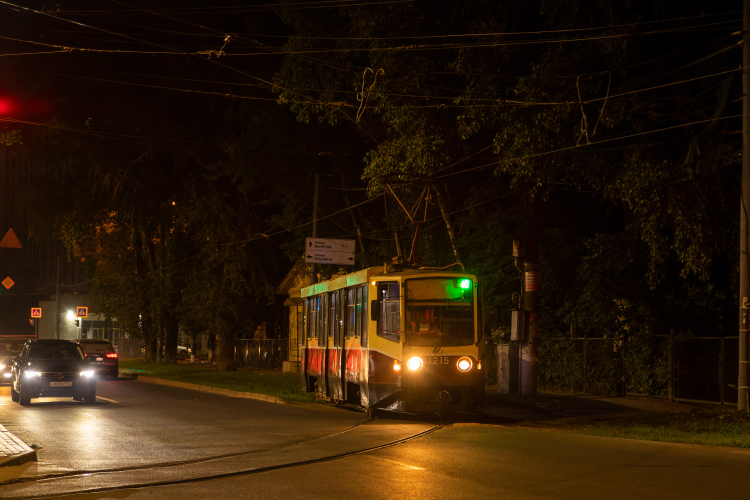 Nižni Novgorod, 71-608KM № 1215