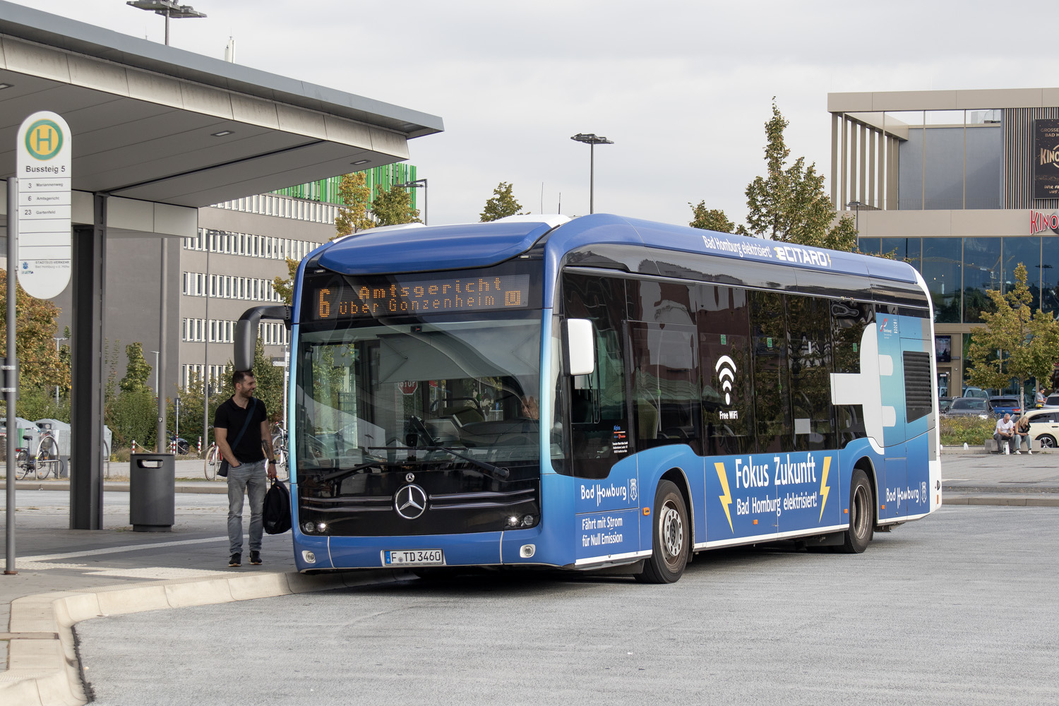Frankfurt am Main, Mercedes-Benz eCitaro Br. 460