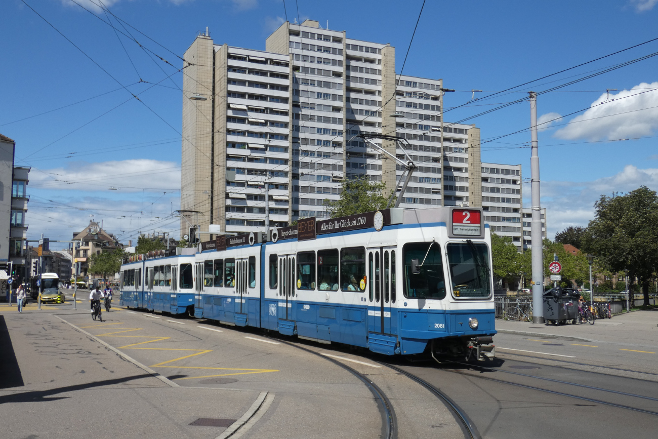 Zürich, SWP/SIG/BBC Be 4/6 "Tram 2000" č. 2061