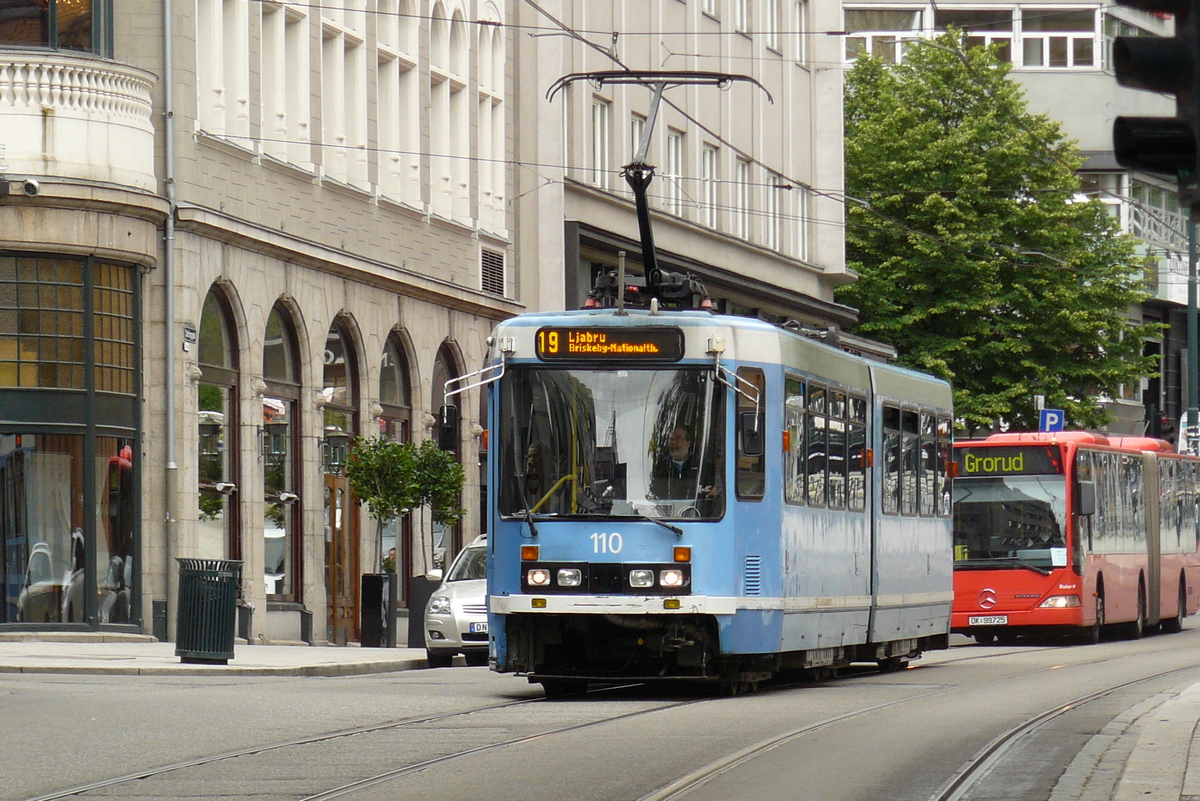 Осло, Duewag SL 79/I № 110