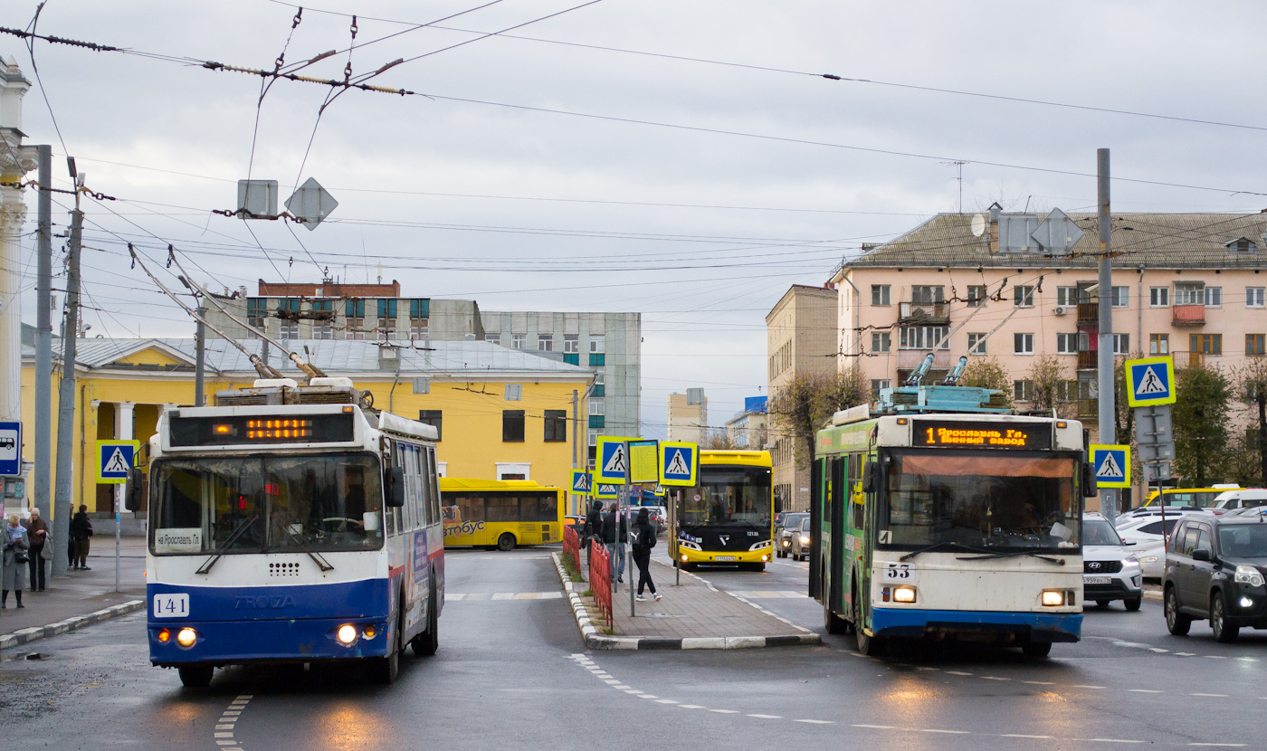 Ярославль, ЗиУ-682Г-016.02 № 141; Ярославль, Тролза-5275.07 «Оптима» № 53