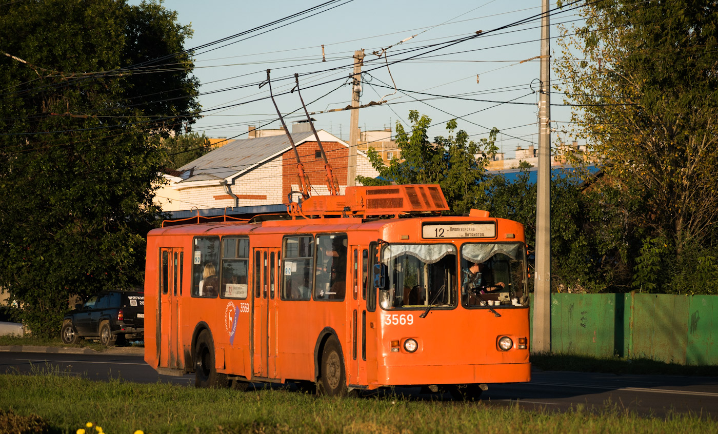 Nizhny Novgorod, Nizhtroll (ZiU-682G) № 3569