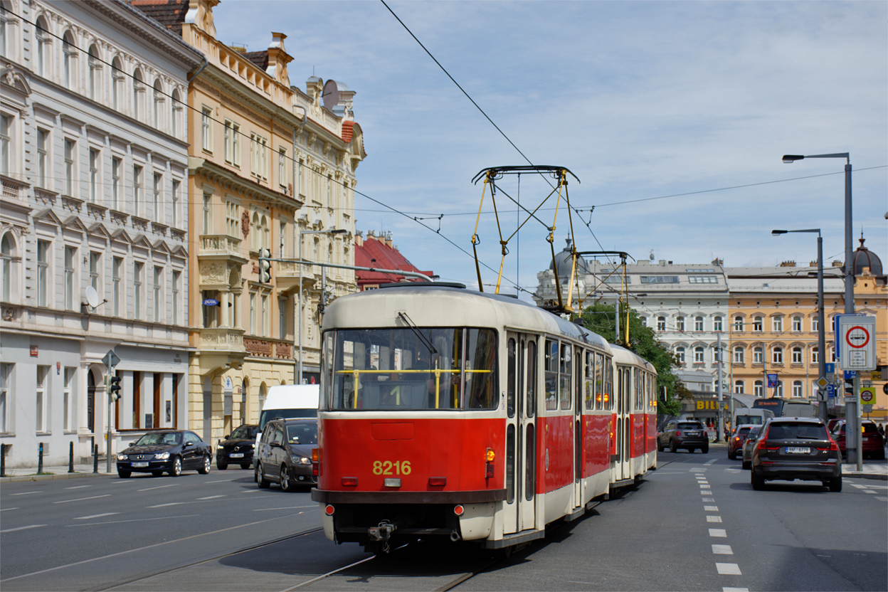 Прага, Tatra T3R.P № 8216