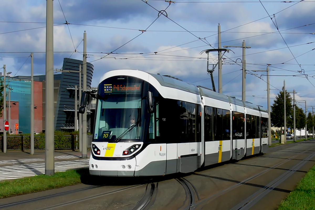 Антверпен, CAF Urbos 100 № 7429