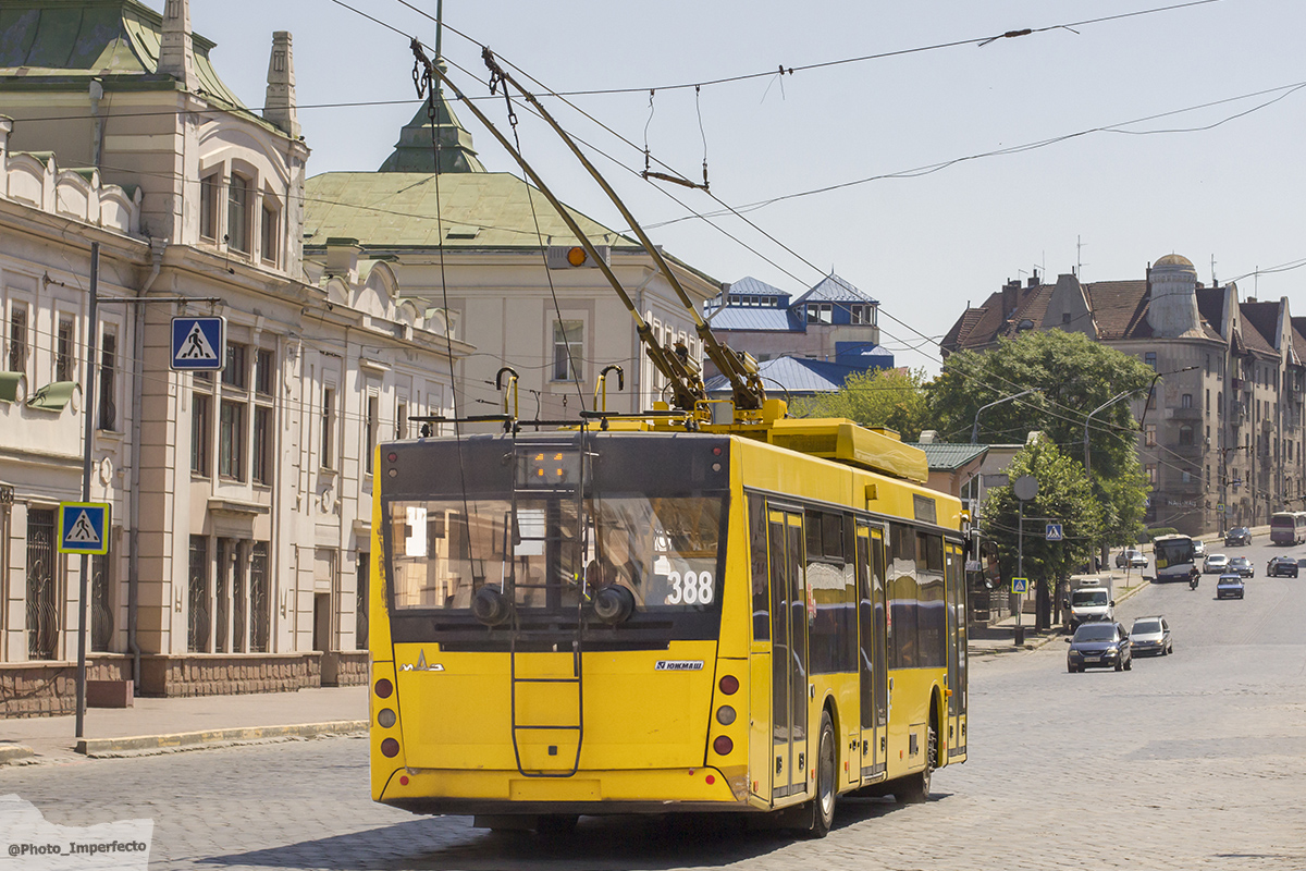 Čerņivci, Dnipro T203 № 388