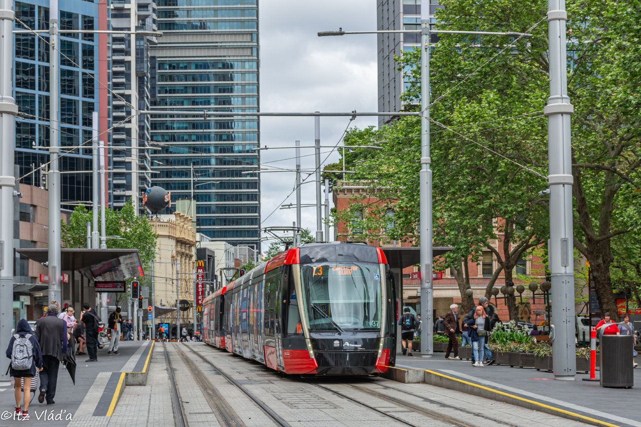 Сидней, Alstom Citadis 305 № 037