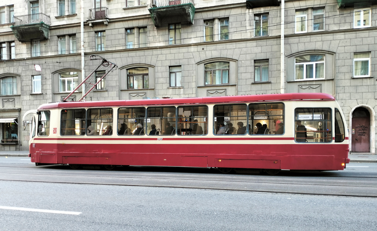 Szentpétervár, 71-134A (LM-99AVN) — 3907