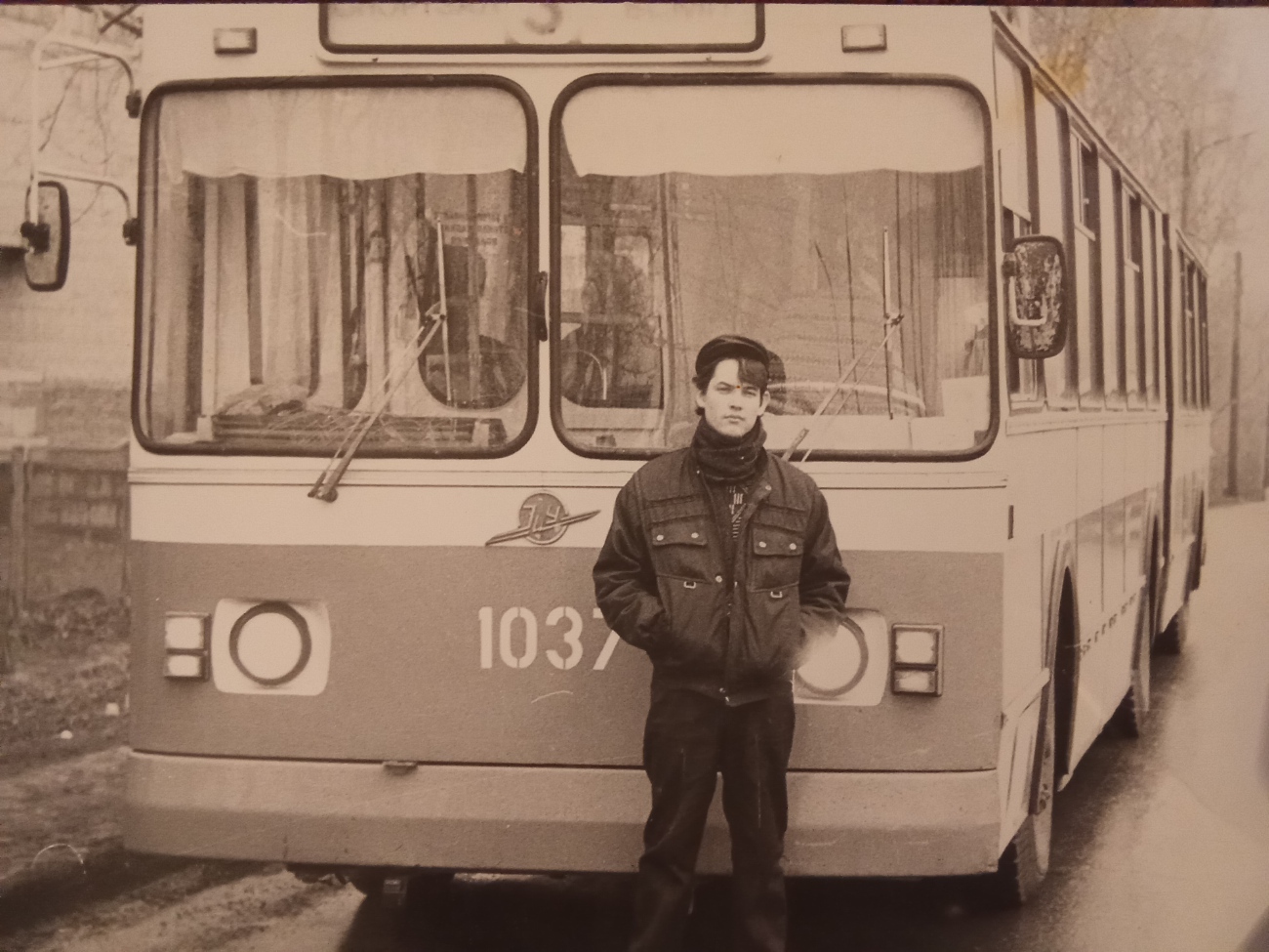 Krasznojarszk, ZiU-683B [B00] — 1037; Krasznojarszk — Old photos
