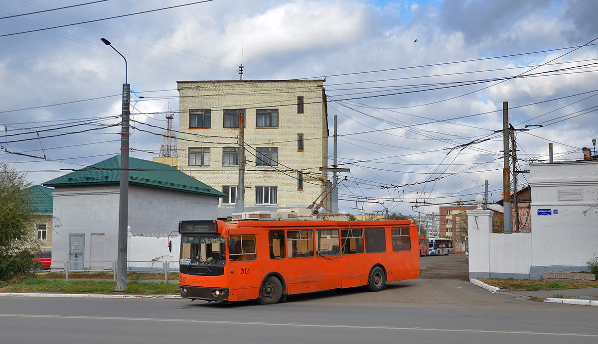 Оренбург, ЗиУ-682Г-016.02 № 202